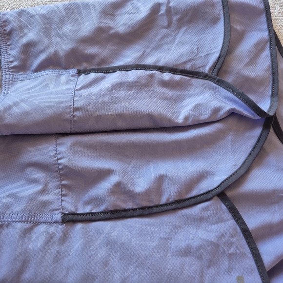 Patagonia Women's Light Purple Athletic Shorts - Picture 10 of 11